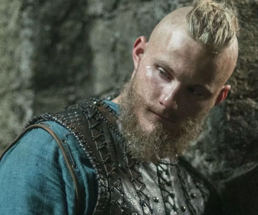isa 🦇 on X: “Even in death, Bjorn Ironside was victorious. Which is one  reason his name will never be forgotten. He was the son of Ragnar, but in  some ways even