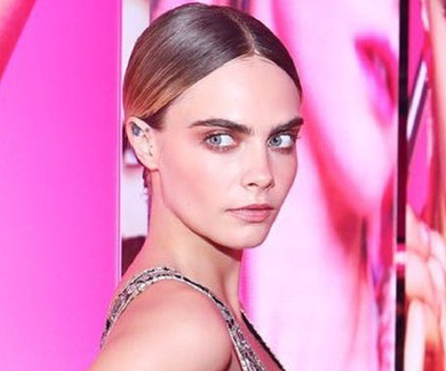 Cara Delevingne Biography - Facts, Childhood, Family & Achievements of ...