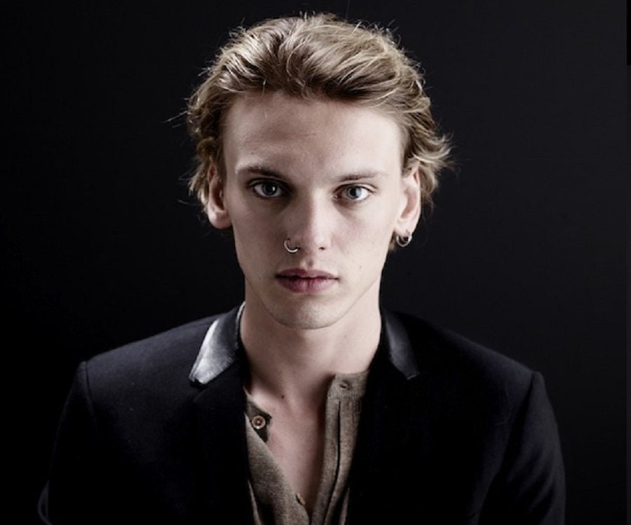 Jamie Campbell Bower Biography - Facts, Childhood, Family Life ...