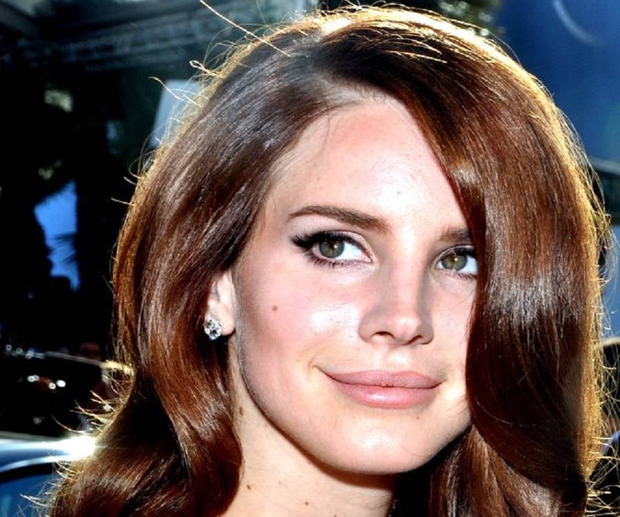 Lana Del Rey Biography Facts, Childhood, Family Life & Achievements