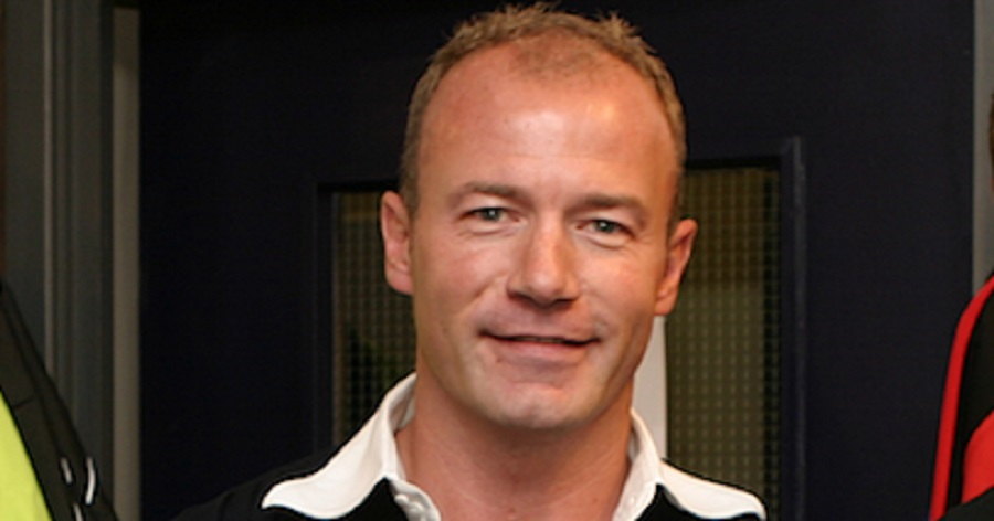 Alan Shearer Biography - Childhood, Life Achievements 