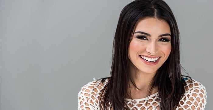 Ashley Iaconetti - Bio, Facts, Family Life of Reality Star