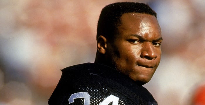 Bo Jackson Biography - Childhood, Life Achievements & Timeline