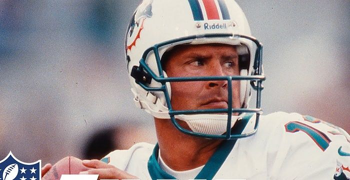 Dan Marino Biography - Childhood, Life Achievements & Timeline