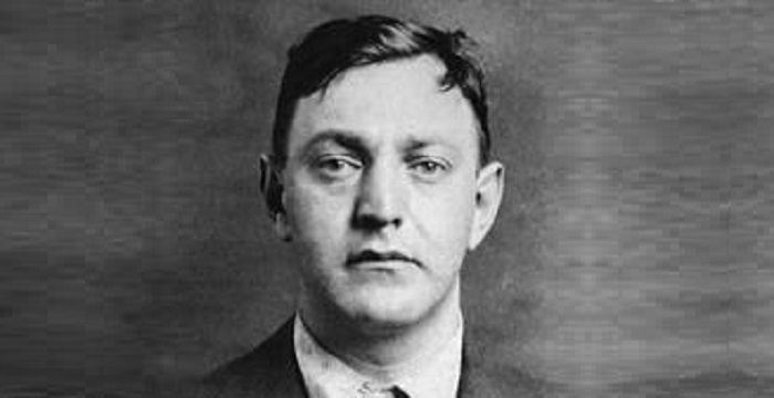 Dutch Schultz Biography - Facts, Childhood, Family Life & Achievements