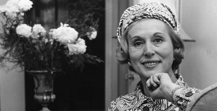 Estee Lauder (businesswoman) Biography - Facts, Childhood, Family Life ...