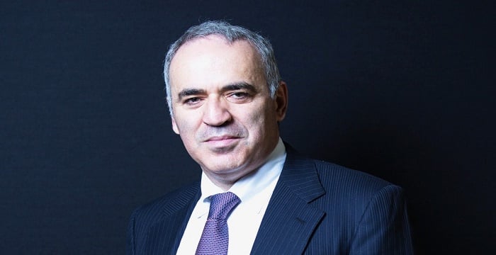 Garry Kasparov Biography - Childhood, Life Achievements 