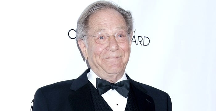 George Segal Biography - Facts, Childhood, Family Life & Achievements