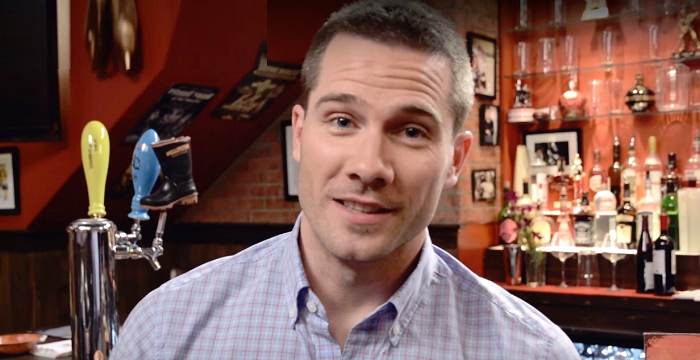 Luke Macfarlane Biography – Facts, Childhood, Family Life, Achievements