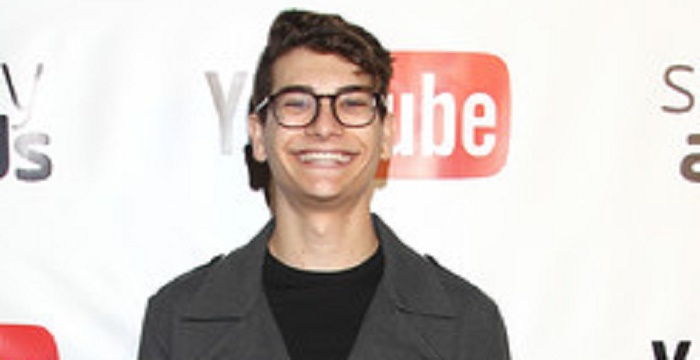 Noah Grossman - Bio, Facts, Family of YouTube Comedian & Actor