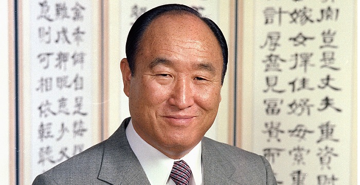 Sun Myung Moon Biography - Childhood, Life Achievements 