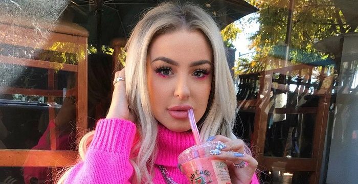 Tana Mongeau - Bio, Facts, Family Life of YouTube Personality