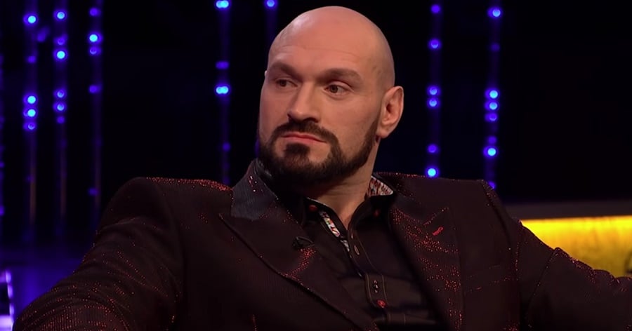 Tyson Fury Biography - Facts, Childhood, Family Life & Achievements