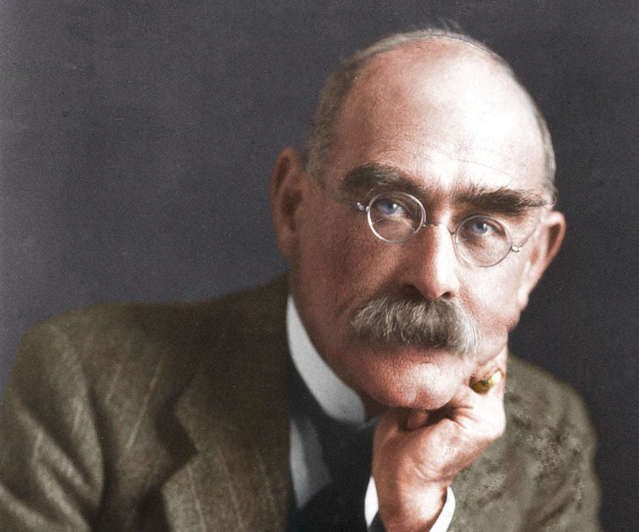Rudyard Kipling Biography - Facts, Childhood, Family Life