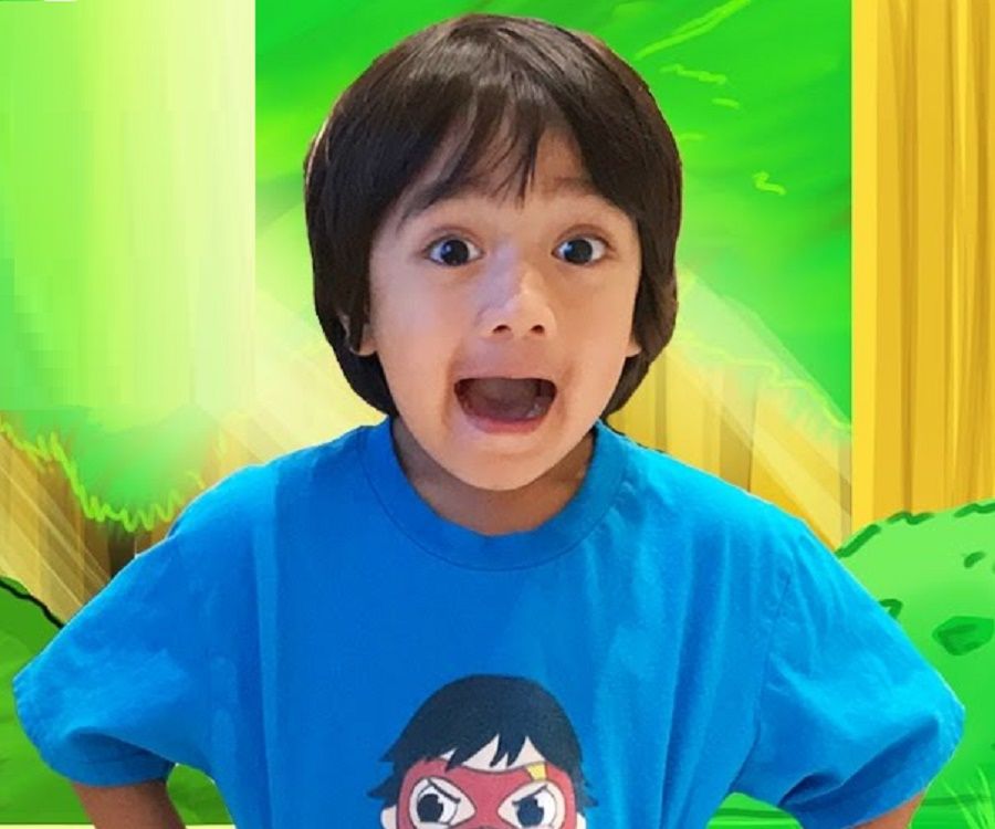 Ryan ToysReview Bio, Facts, Family Life of YouTuber