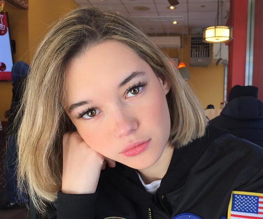 Sarah Snyder – Bio, Facts, Family Life of Model & Actress