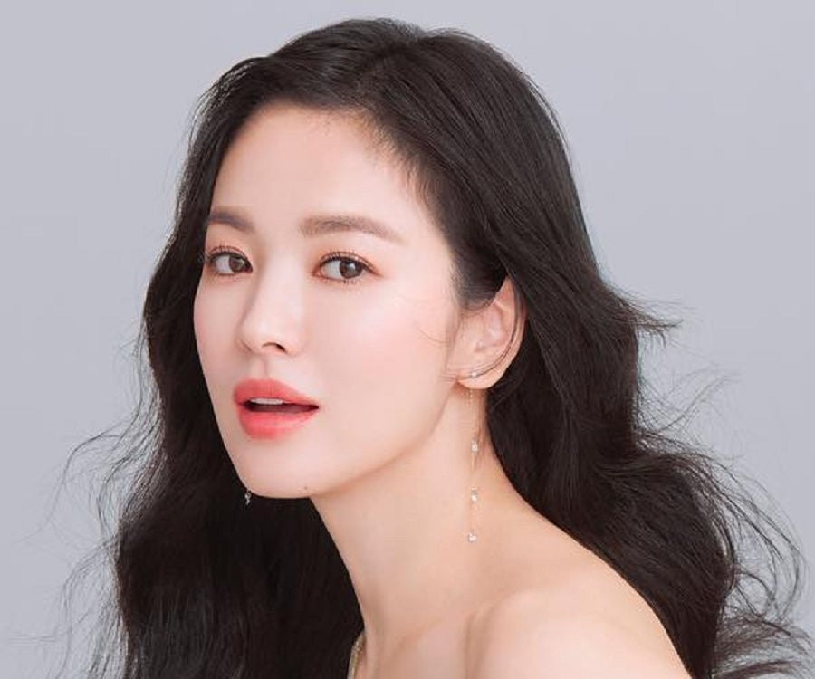 Song Hye-kyo Biography - Facts, Childhood, Family Life & Achievements ...