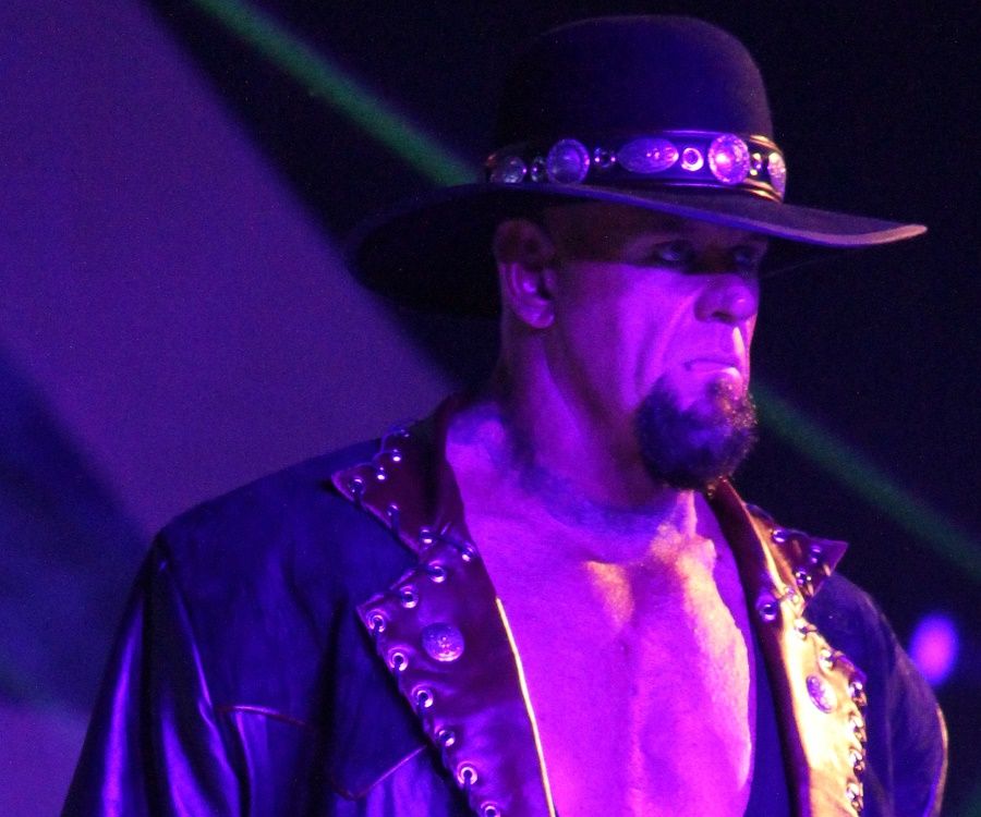 wwe biography the undertaker