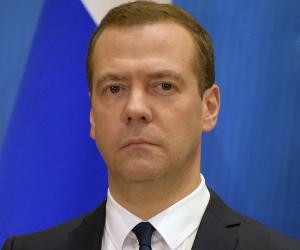 Dmitry Medvedev Biography